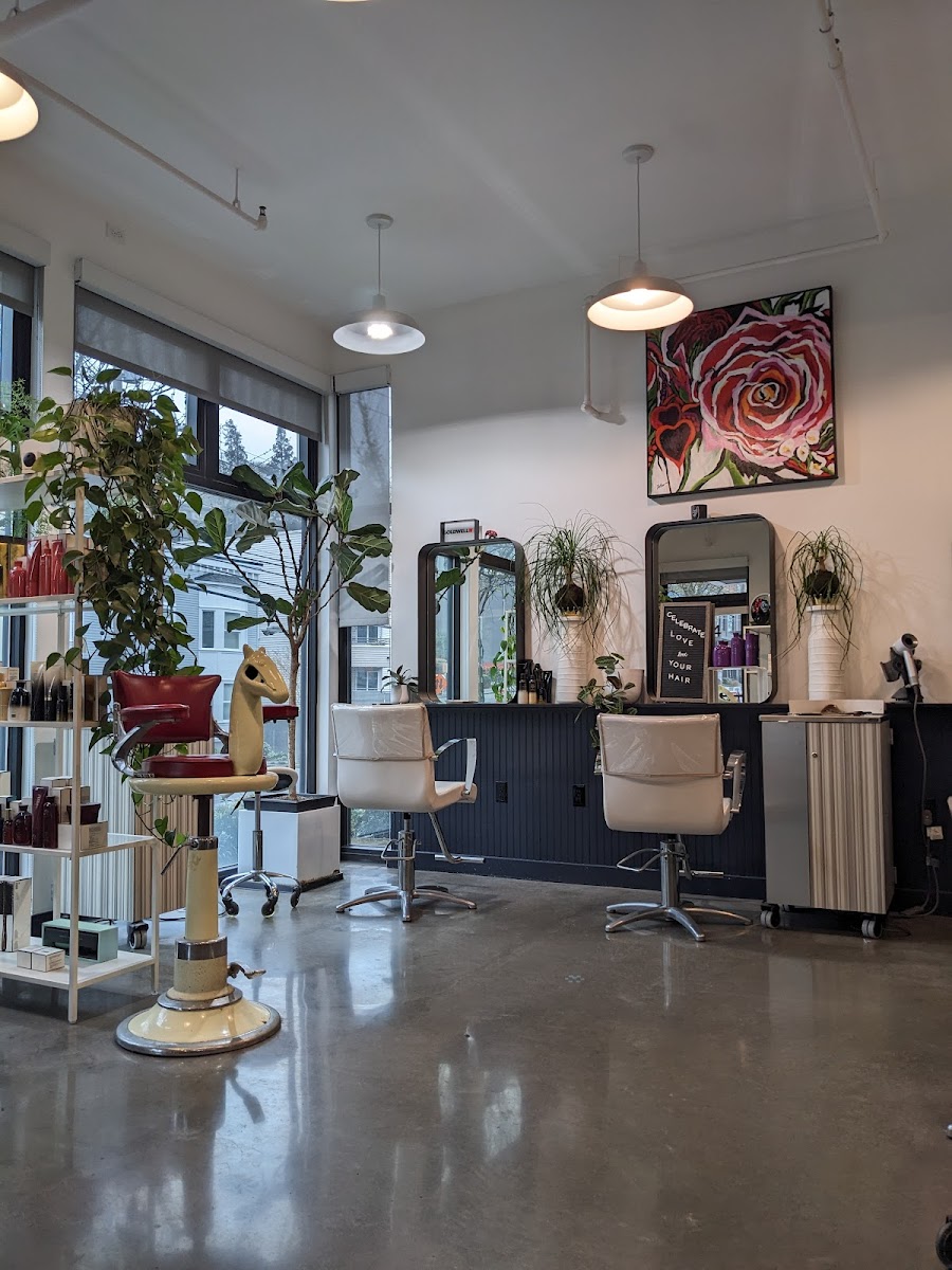 Eastlake Hair — Eastlake, Seattle